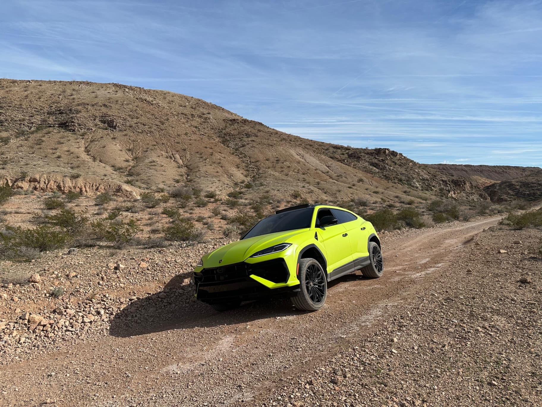 2025 LAMBORGHINI Urus SE